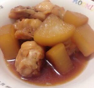 鶏肉＆大根の煮物